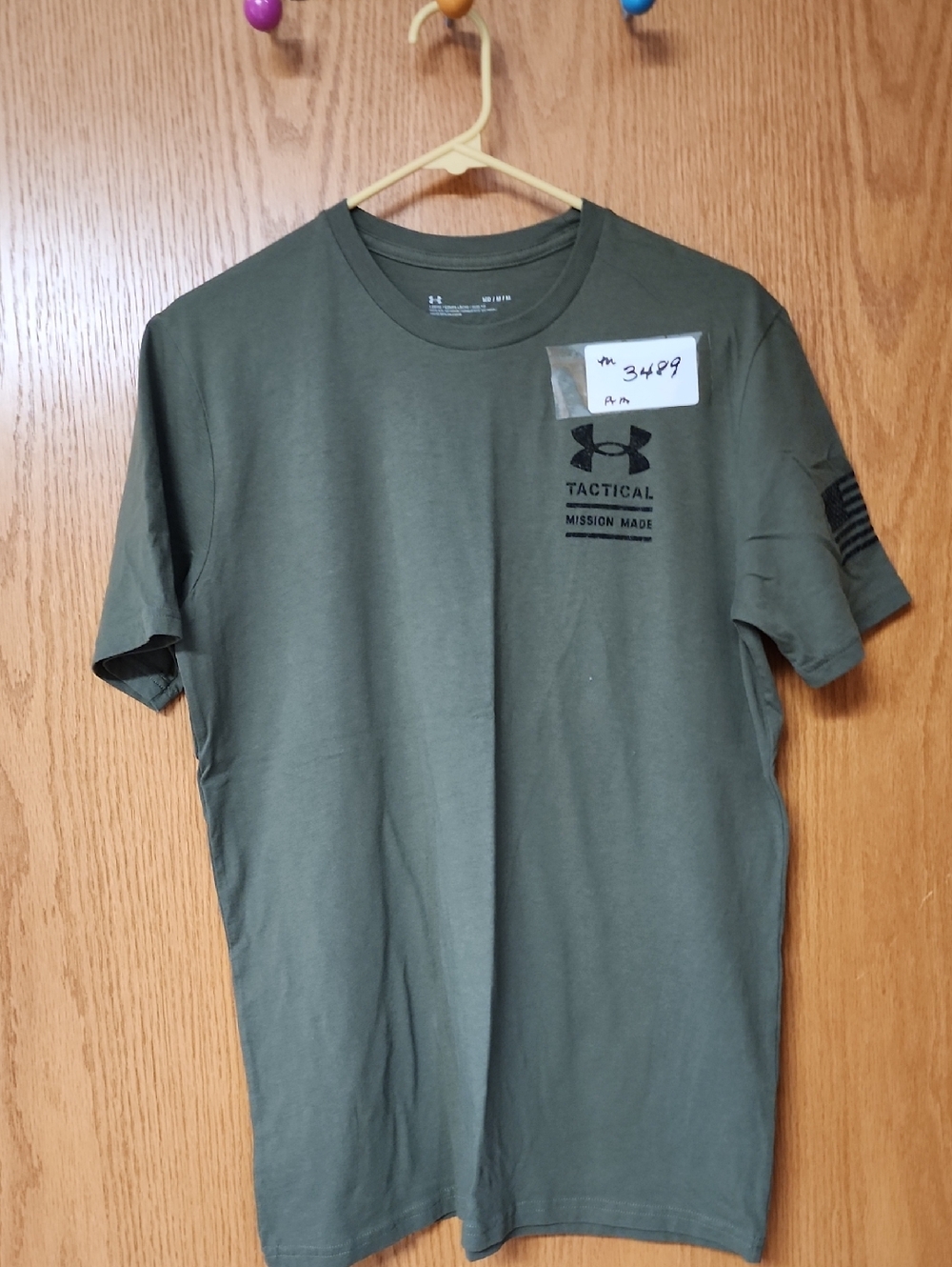 Under Armour Olive Green Tactical Short Sleeve Tee mens M number 3489